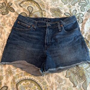 J. Crew Mercantile jean shorts size 31